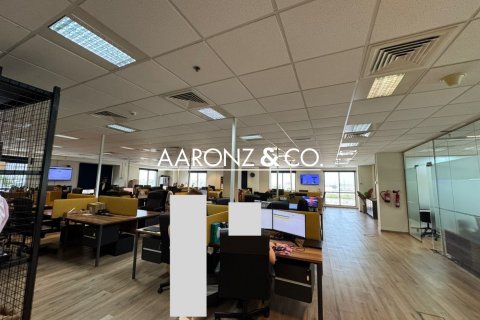 Dubai Investment Park、Dubai、UAE にあるオフィスの賃貸物件 506.1 m2、No630824 - 写真 2