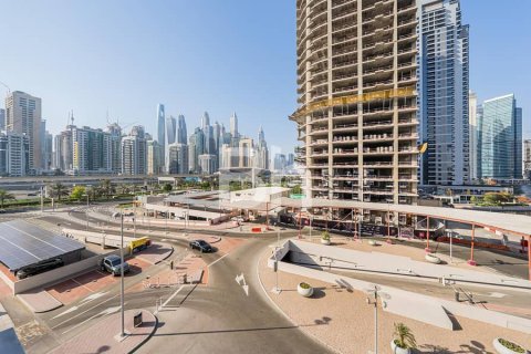 Apartamento en venta en Jumeirah Lake Towers, Dubai, EAU 61 m2 № 730638 - foto 8