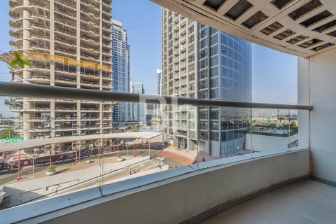 Apartamento en venta en Jumeirah Lake Towers, Dubai, EAU 61 m2 № 730638 - foto 6