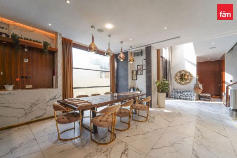 Villa itt: Dubai, EAE, 5 hálószoba, 631.5 m², azonosító: 758178 - fénykép 5