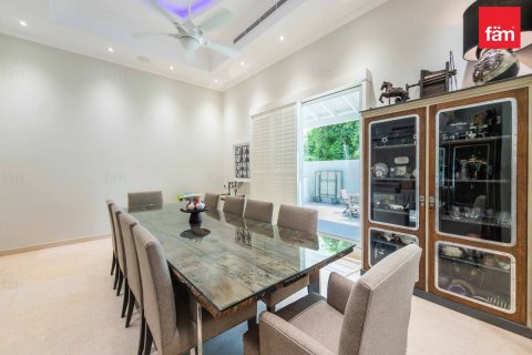 Villa itt: Dubai, EAE, 5 hálószoba, 628.5 m², azonosító: 726698 - fénykép 8