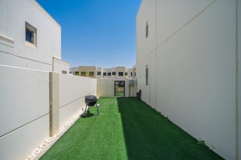 Adosado en alquiler en Town Square, Dubai, EAU 4 dormitorios, 295 m2 № 726407 - foto 11