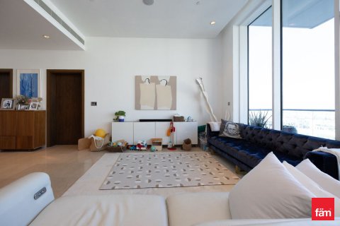 Apartament de vânzare în Palm Jumeirah, Dubai, EAU 2 dormitoare, 158.8 mp.  №689190 - poză 4