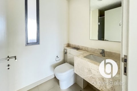 Vila u Dubai Hills Estate, UAE 5 spavaćih soba, 254 m2 Br. 719781 - fotografija 16