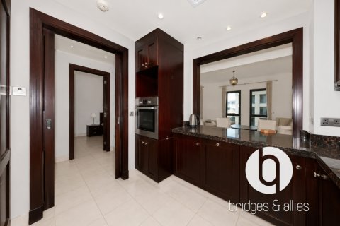 Apartman u Old Town, Dubai, UAE 1 spavaća soba, 88 m2 Br. 719782 - fotografija 14