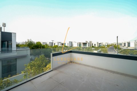 וילה להשכרה ב Al Furjan, Dubai, איחוד האמירויות  4 חדרי שינה, 360 מ"ר, מספר 758269 - תמונה 27