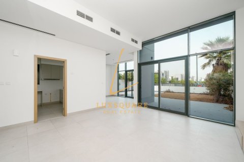 וילה להשכרה ב Al Furjan, Dubai, איחוד האמירויות  4 חדרי שינה, 360 מ"ר, מספר 758269 - תמונה 2