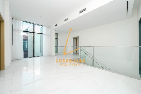 Вилла Al Furjan, Дубай, БАӘ-да 4 жатын бөлмелер, 570 м² № 708657 - фото 14