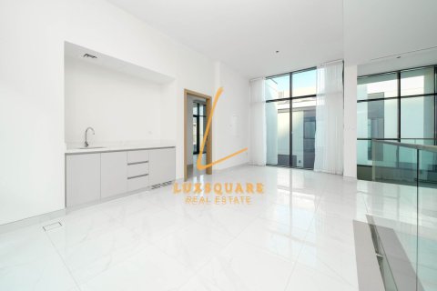 Вилла Al Furjan, Дубай, БАӘ-да 4 жатын бөлмелер, 570 м² № 708657 - фото 15