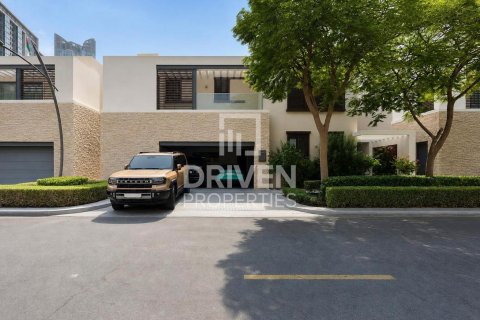 Βίλα σε Mohammed Bin Rashid City, Dubai, ΗΑΕ 4 υπνοδωμάτια, 559.09 τ.μ. Αρ. 759156 - φωτογραφία 29