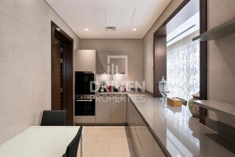 Βίλα σε Mohammed Bin Rashid City, Dubai, ΗΑΕ 4 υπνοδωμάτια, 559.09 τ.μ. Αρ. 759156 - φωτογραφία 16