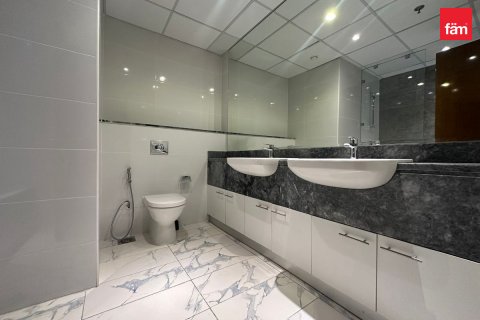 Apartmen di Business Bay, Dubai, UAE 2 bilik tidur, 127.1 meter persegi № 754786 - foto 12