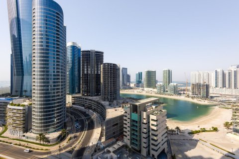 Appartamento in affitto a Al Reem Island, Abu Dhabi, EAU 2 camere da letto, 71.3 mq. № 656995 - foto 1