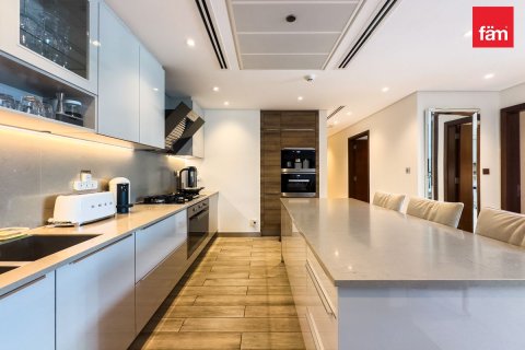 Apartmen di Dubai Marina, UAE 4 bilik tidur, 307.3 meter persegi № 751454 - foto 4