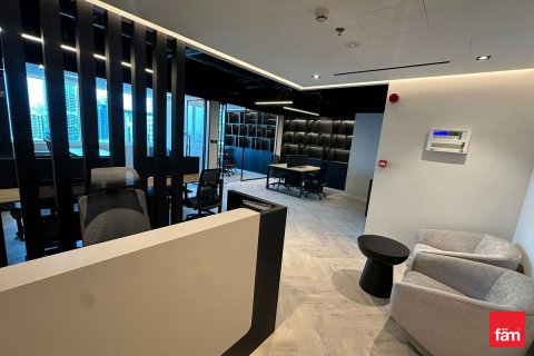 Biuro do wynajęcia w Dubai, ZEA 93.4 mkw., nr 719097 - zdjęcie 9