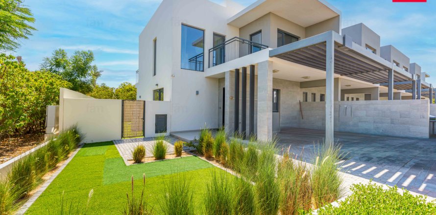 Townhouse sa Dubai, UAE 4 silid-tulugan, 260.7 sq.m. № 719096