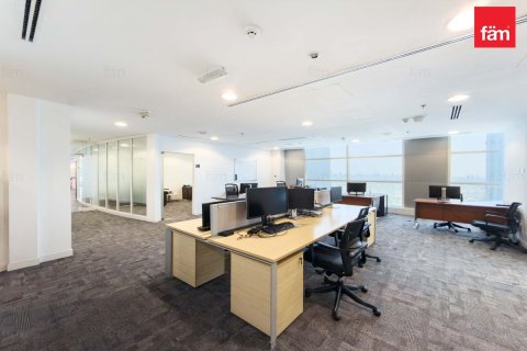 Biuro do wynajęcia w Dubai, ZEA 420.4 mkw., nr 719099 - zdjęcie 16
