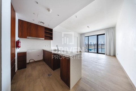 Apartament në Jumeirah, Dubai, Emiratet e Bashkuara Arabe 2 dhoma gjumi, 112.6 m2. № 746206 - Foto 2