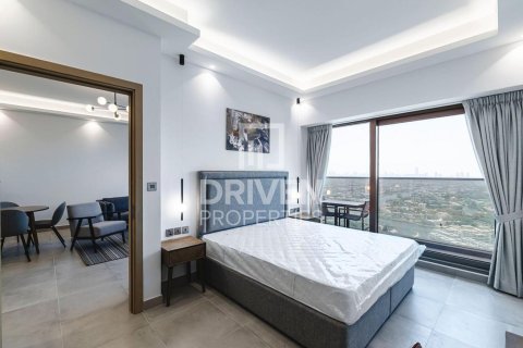 Apartment in Jumeirah Lake Towers, Dubai, UAE 1 bedroom, 89.09 sq.m. № 746202 - photo 5
