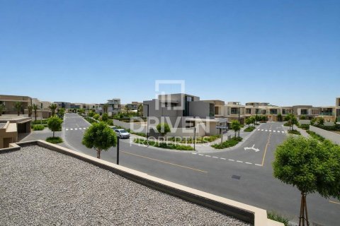 Villa in Jebel Ali, Dubai, UAE 5 bedrooms, 662.96 sq.m. № 746204 - photo 26