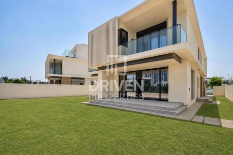 Villa in Jebel Ali, Dubai, UAE 5 bedrooms, 662.96 sq.m. № 746204 - photo 29