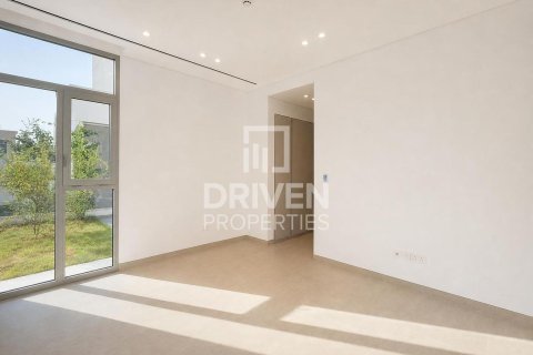 Villa zur Miete in Jumeirah Park, Dubai, VAE 5 Schlafzimmer, 560.95 m2 Nr. 746205 - Foto 16
