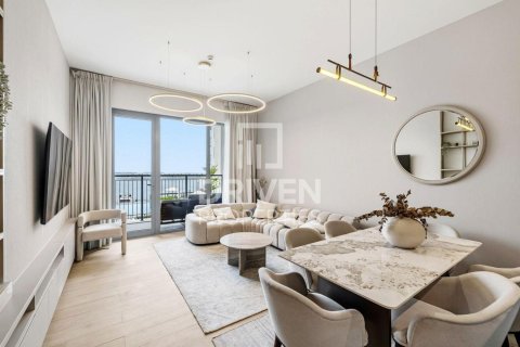 Apartament w Jumeirah, Dubai, ZEA 2 sypialnie, 112.04 mkw. nr 745509
