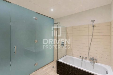 Appartement te huur in Sheikh Zayed Road, Dubai, VAE 3 slaapkamers, 209.96 vr.m., nr 745503 - foto 16