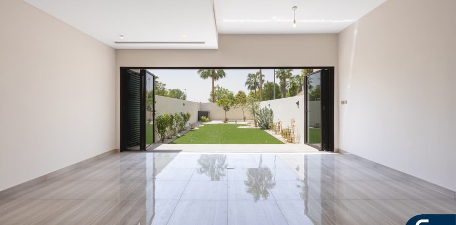 Radhus i DAMAC Hills (Akoya by DAMAC), Dubai, UAE 4 sovrum, 217 kvm Nr. 668180