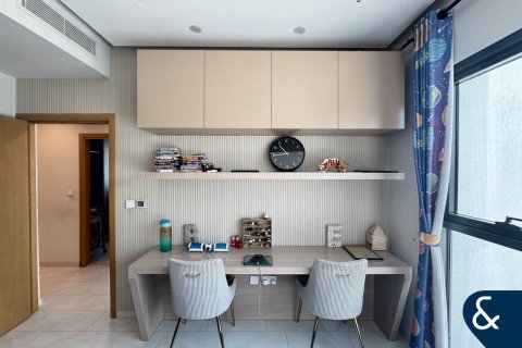 Vila di Dubai Land, Dubai, UEA 4 kamar tidur, 231 m2 nomor 668178 - foto 17