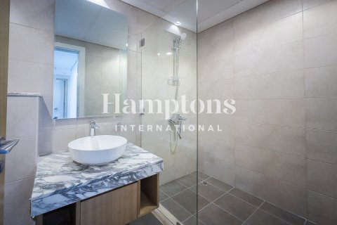 Apartmen di Business Bay, Dubai, UAE 3 bilik tidur, 120.95970600 meter persegi № 763720 - foto 19