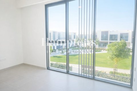 Зняти в оренду таунхаус в Jumeirah Village Triangle, Дубай, ОАЕ 4 спальні, 257.51968376м2, № 763722 - фото 4