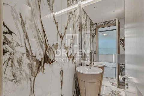 Apartment in Dubai Internet City, UAE 4 bedrooms, 447.33 sq.m. № 746004 - photo 26