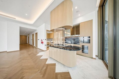 Apartment in Business Bay, Dubai, UAE 3 bedrooms, 313.27 sq.m. № 746000 - photo 3
