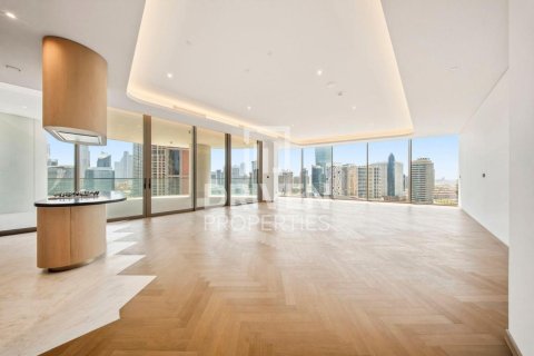 Apartment in Business Bay, Dubai, UAE 3 bedrooms, 313.27 sq.m. № 746000 - photo 2