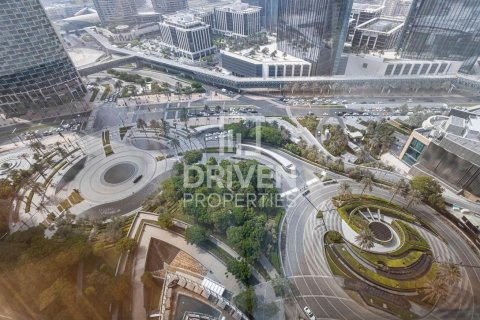 Apartament de închiriat în Downtown Dubai (Downtown Burj Dubai), Dubai, EAU 3 dormitoare, 216.65 mp.  №746006 - poză 2