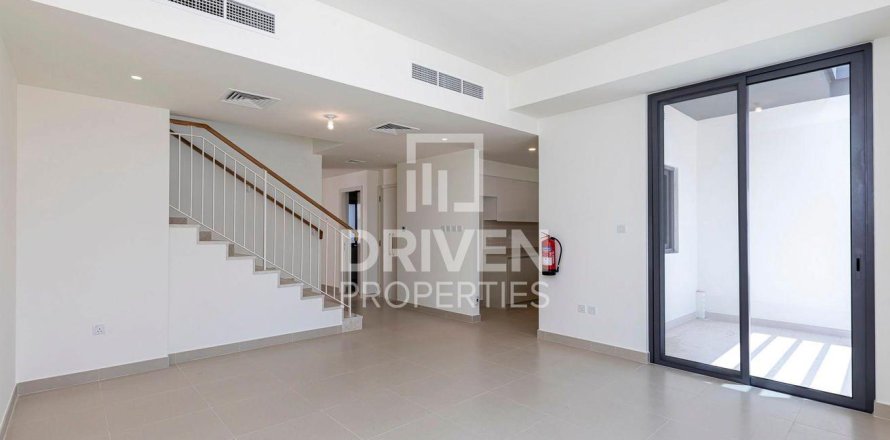 خانه شهری در Dubai Hills Estate، Dubai ، امارات متحده عربی 3 خوابه ، 193.98 متر مربع.  شماره 746001