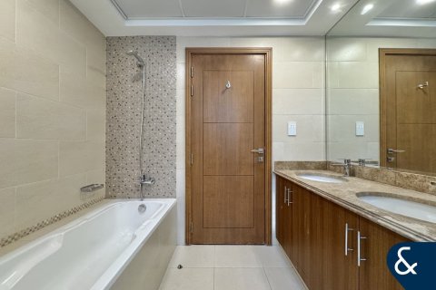 阿联酋 Dubai Mudon 待租 : 3 卧, 570 平方米 , 编号698324 - 照片 18