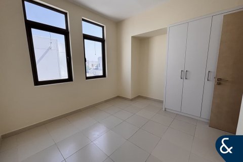 Vila u Reem, Dubai, UAE 4 spavaćih soba, 215 m2 Br. 698322 - fotografija 4