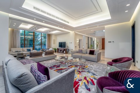 Villa para venda em Jumeirah Golf Estates, Dubai, EAU 5 quartos, 725 m2 № 685097 - foto 12