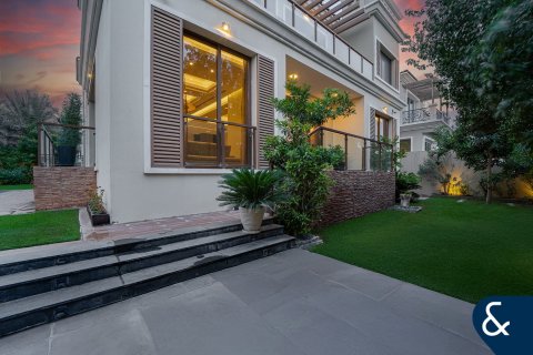 Villa para venda em Jumeirah Golf Estates, Dubai, EAU 5 quartos, 725 m2 № 685097 - foto 3