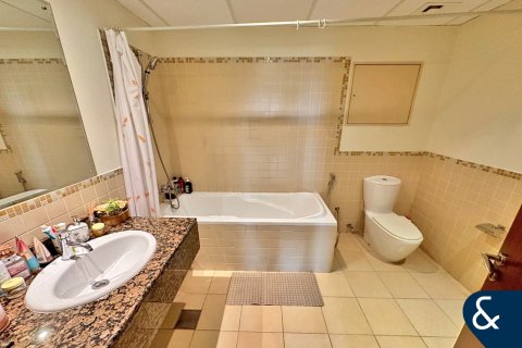 Διαμέρισμα σε Jumeirah Beach Residence, Dubai, ΗΑΕ 2 υπνοδωμάτια, 135 τ.μ. Αρ. 685093 - φωτογραφία 15