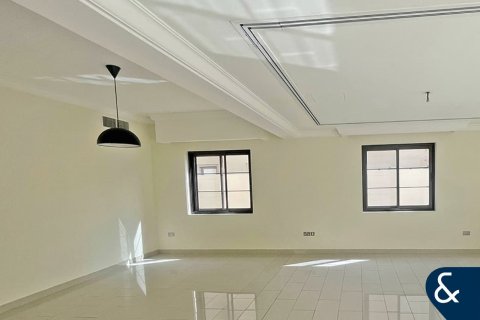 Vila v Arabian Ranches 2, Dubai, SAE 3 ložnice, 292 m² Č.: 685094 - fotografie 12