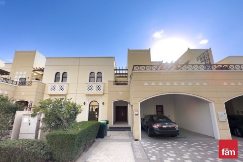 Σπίτι σε Dubai, ΗΑΕ 4 υπνοδωμάτια, 309 τ.μ. Αρ. 722340 - φωτογραφία 2