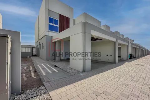 טאונהאוס למכירה ב Dubai Land, Dubai, איחוד האמירויות  4 חדרי שינה, 209 מ"ר, מספר 690415 - תמונה 2