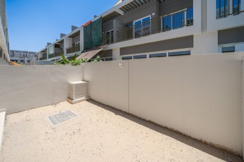 Radový dom v DAMAC Hills (Akoya by DAMAC), Dubai, SAE 4 spálne, 151 m2 č. 739892 - Fotografia 16