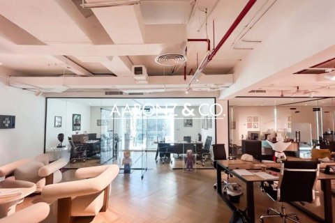 Oficina en venta en Business Bay, Dubai, EAU 141.8 m2 № 640224 - foto 5