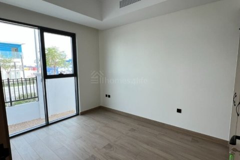 Casa urbana para venda em Damac Lagoons, Dubai, EAU 5 quartos, 144 m2 № 679469 - foto 3