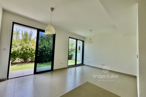 Villa in Dubai Hills Estate, UAE 4 bedrooms, 200 sq.m. № 687868 - photo 7