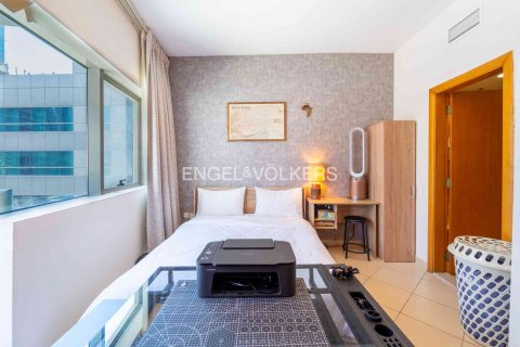 Appartamento in vendita a Dubai Marina, Dubai, EAU 2 camere da letto, 101 mq. № 696351 - foto 8